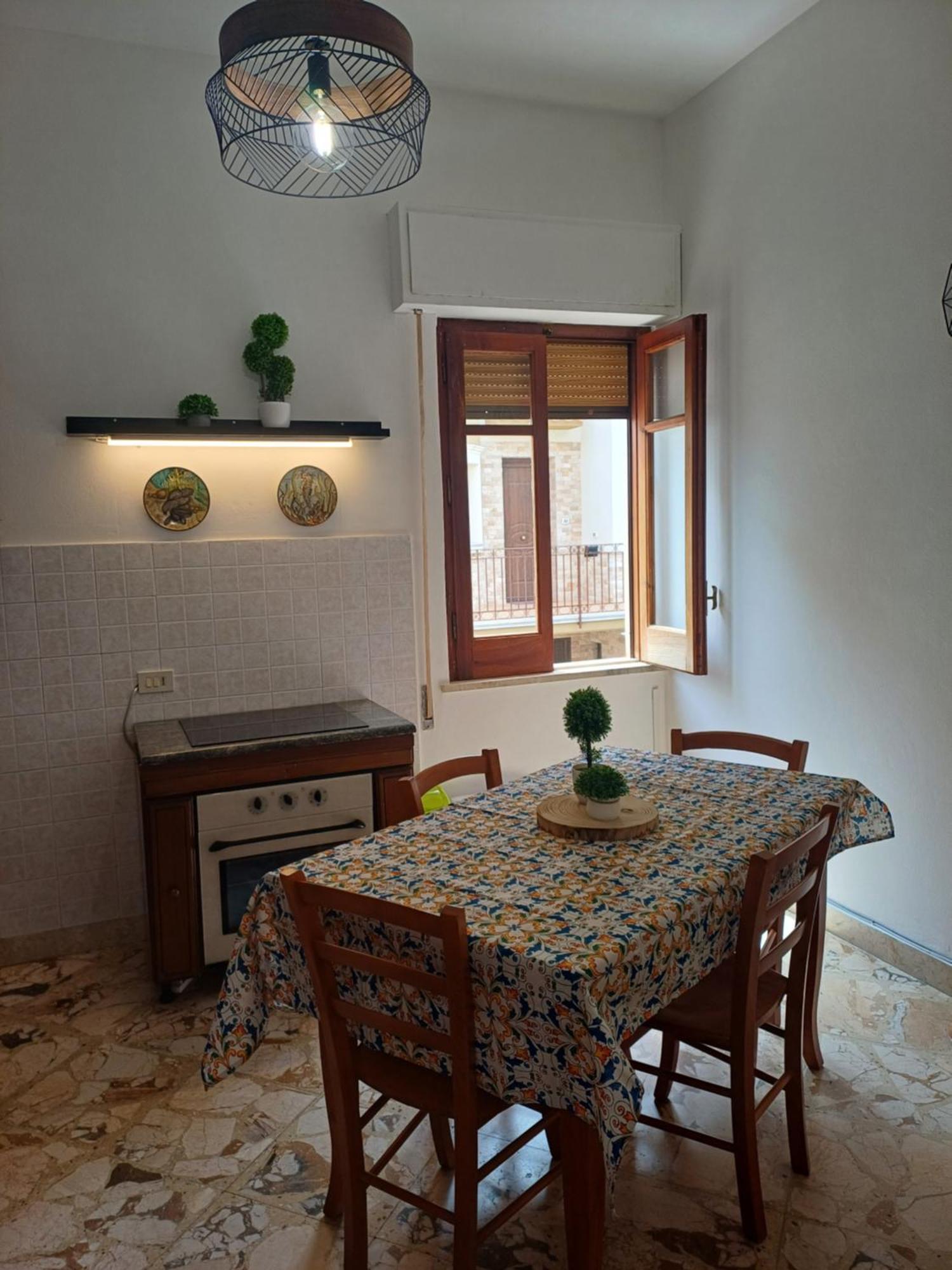 Litoranea Home Santa Flavia Exteriér fotografie